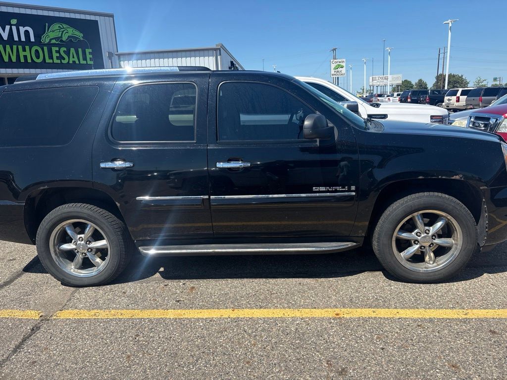 gmc yukon xl 2008 1GKFK638X8J215890 image gmc yukon xl 2008 1GKFK638X8J215890 image